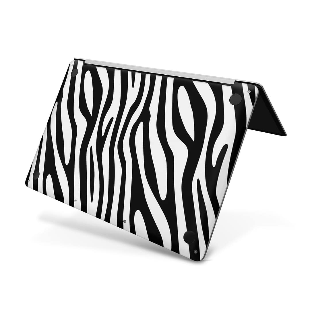 Macbook pro 13'' (touch bar,2018) black and white skin | wrapitskin
